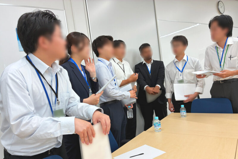 建設機械代理店K社様にマーダーミステリー研修「赤いトランク」をご利用いただきました!